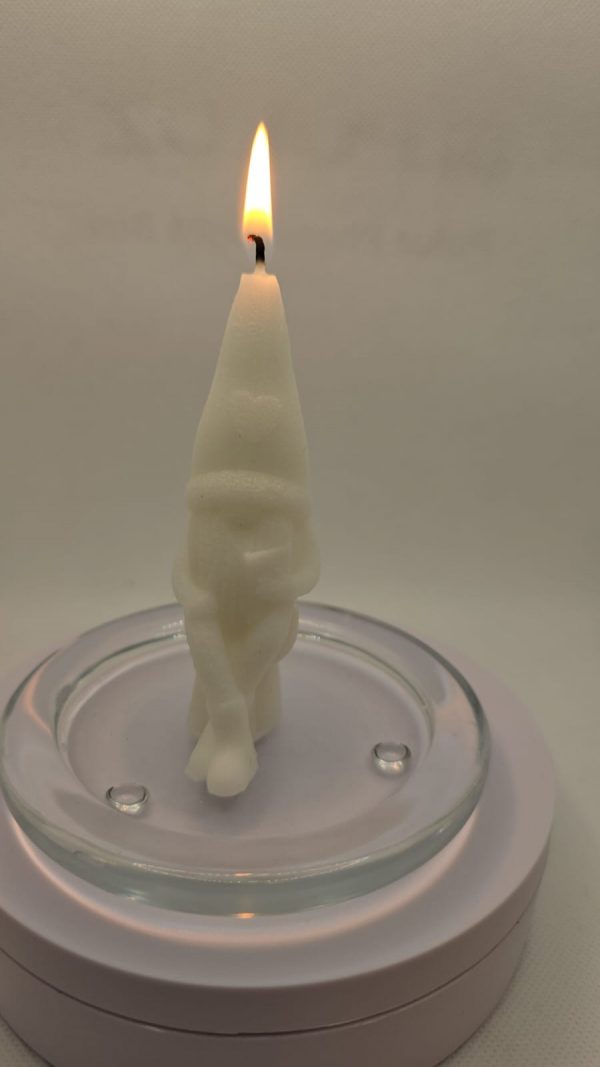 wax candle gnome parfumed