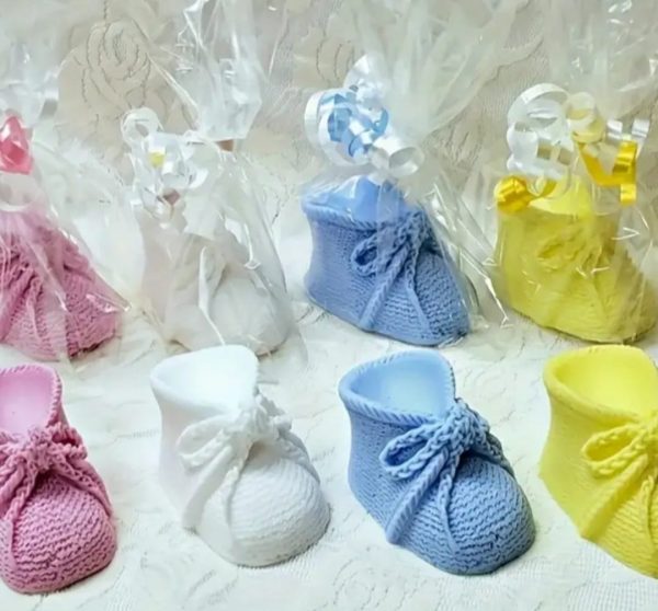 Baby Shose candle